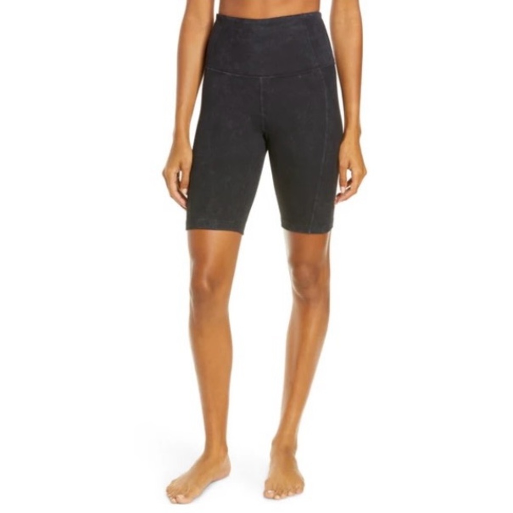 Zella Snow Wash Rib Bike Shorts